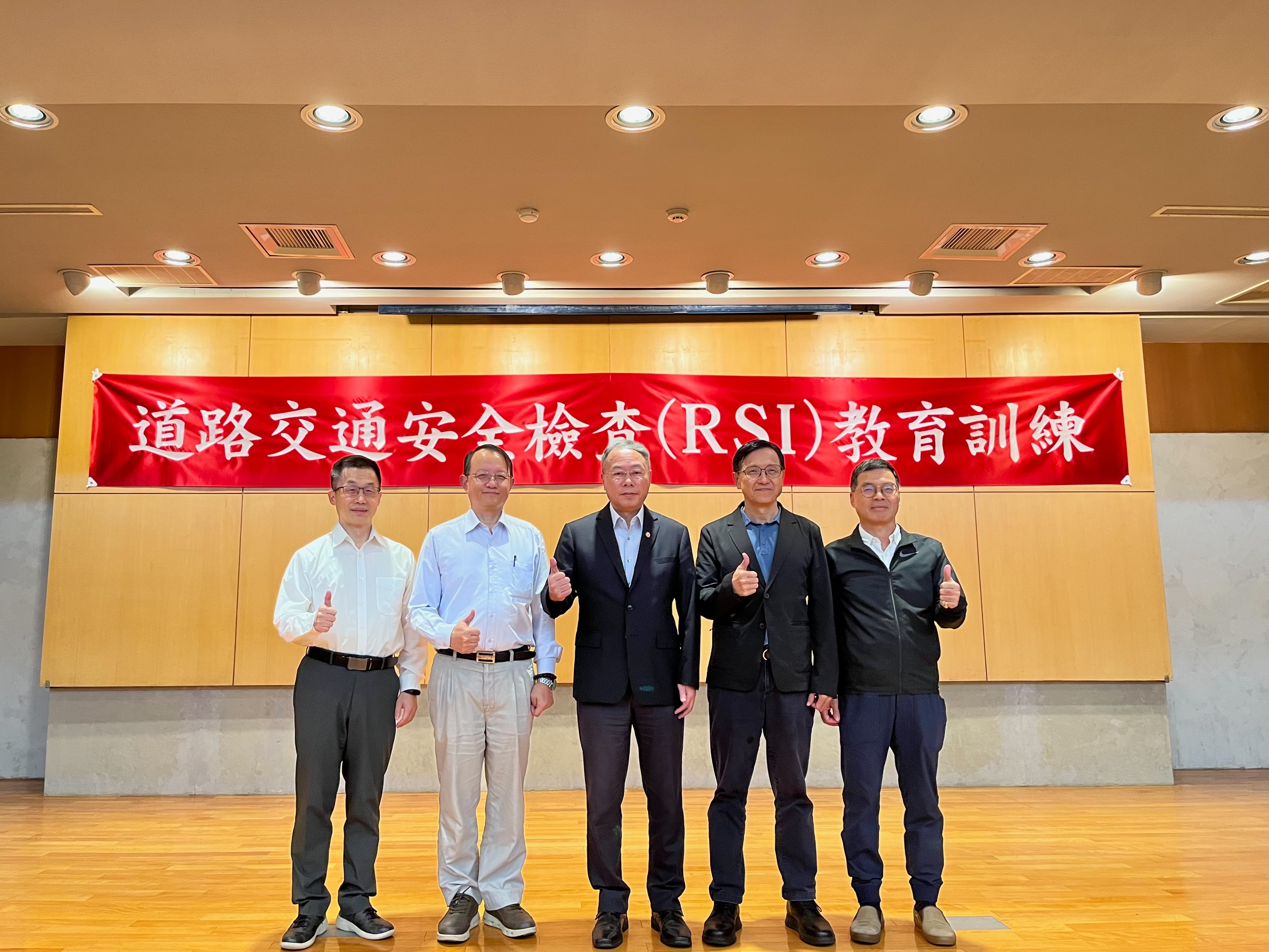 這是一張圖片 這是一張圖片